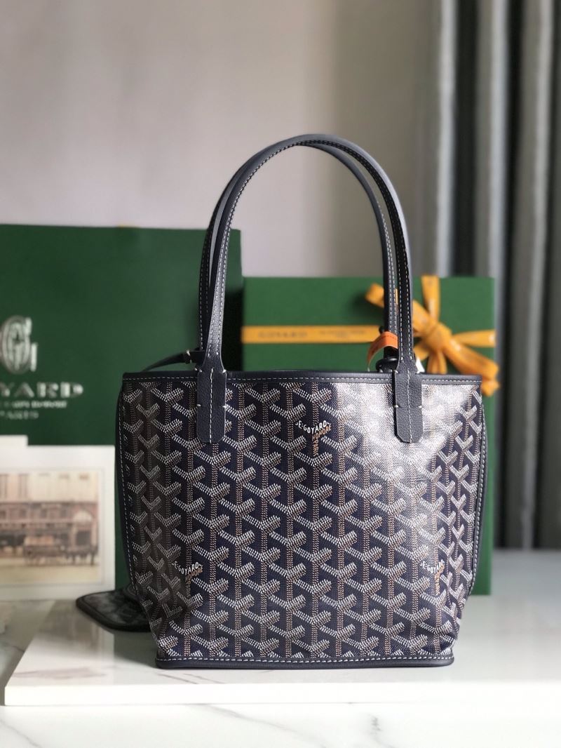 Goyard Shopping Bags